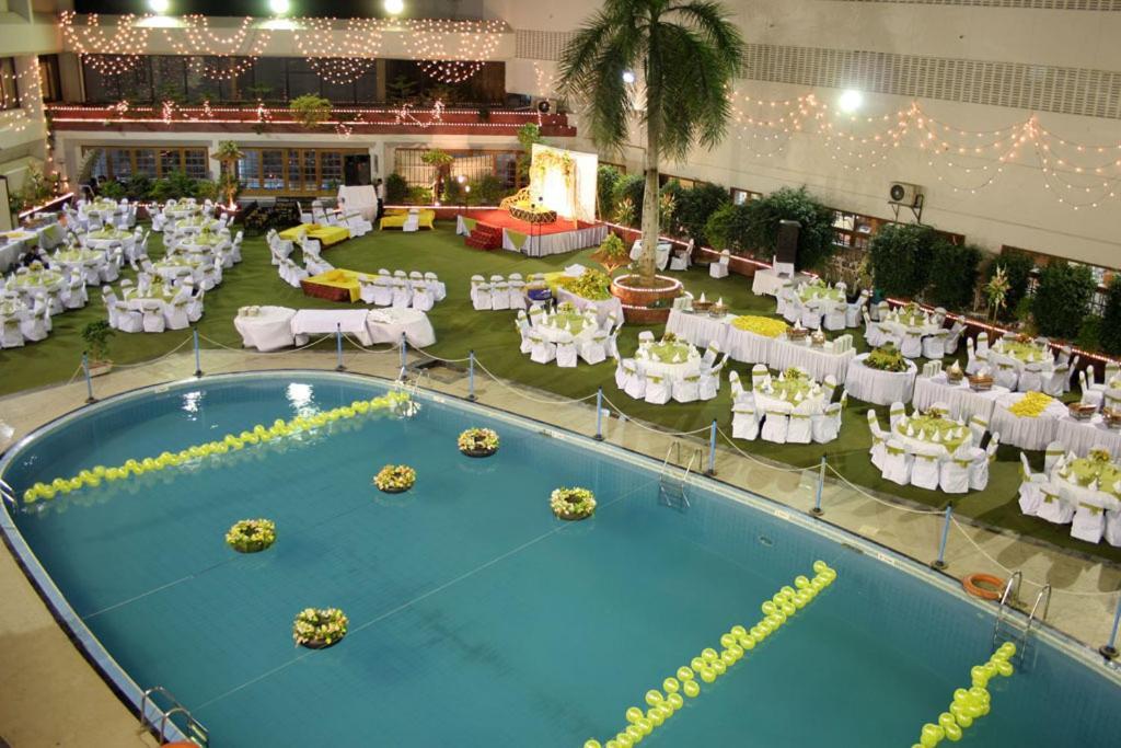 Regent Plaza Hotel&Convention Center Karachi Exterior foto
